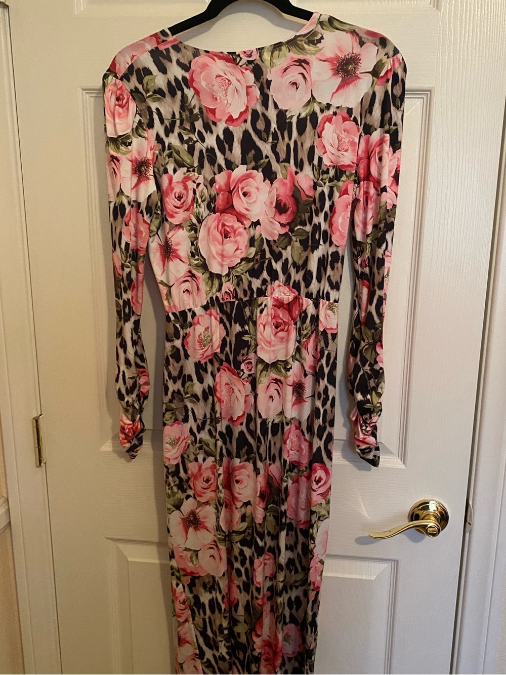 Never Fully Dressed Dress UK 12 US 8
Leopard Rose Floral